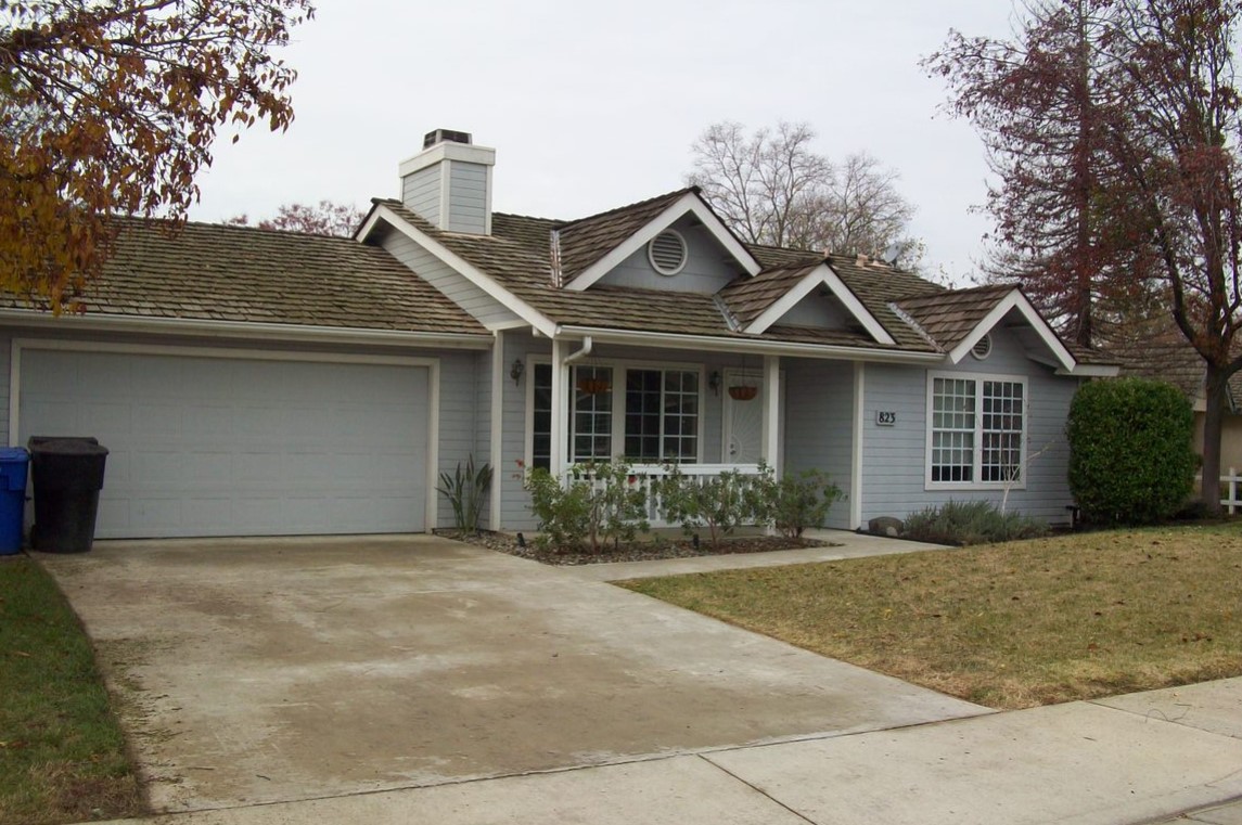 823 Tony Dr